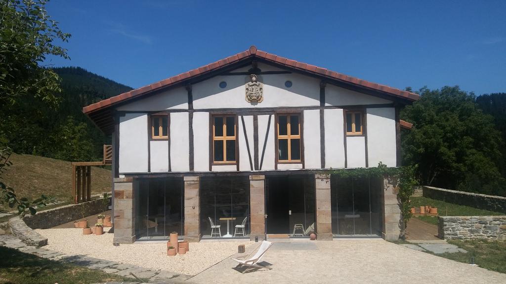 Izal Landetxea Guest House Bergara Exterior photo